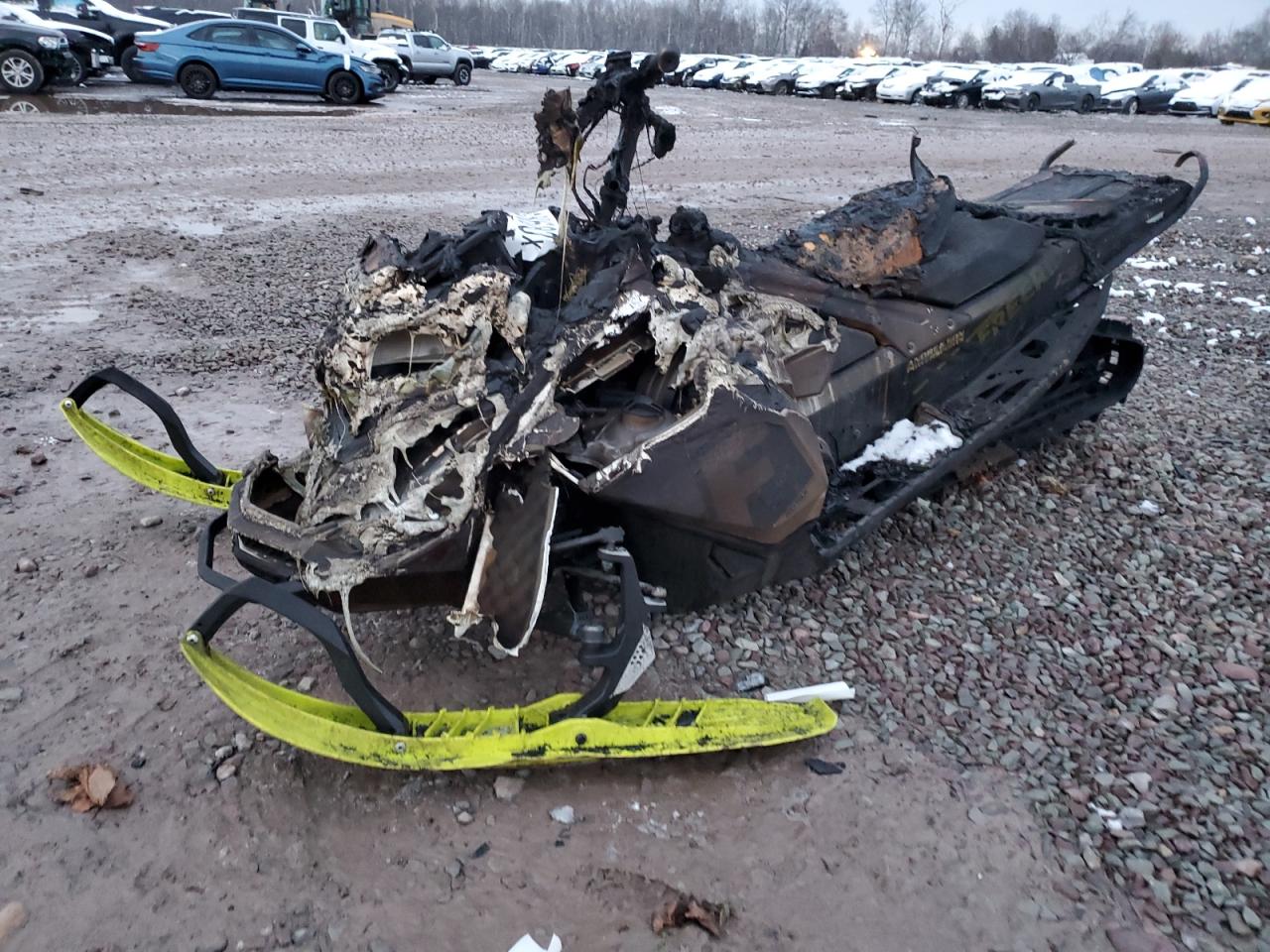Изображение 2 2018 SKI DOO SNOWMOBLIE 2018 с VIN 2BPSVAJDXJV000104