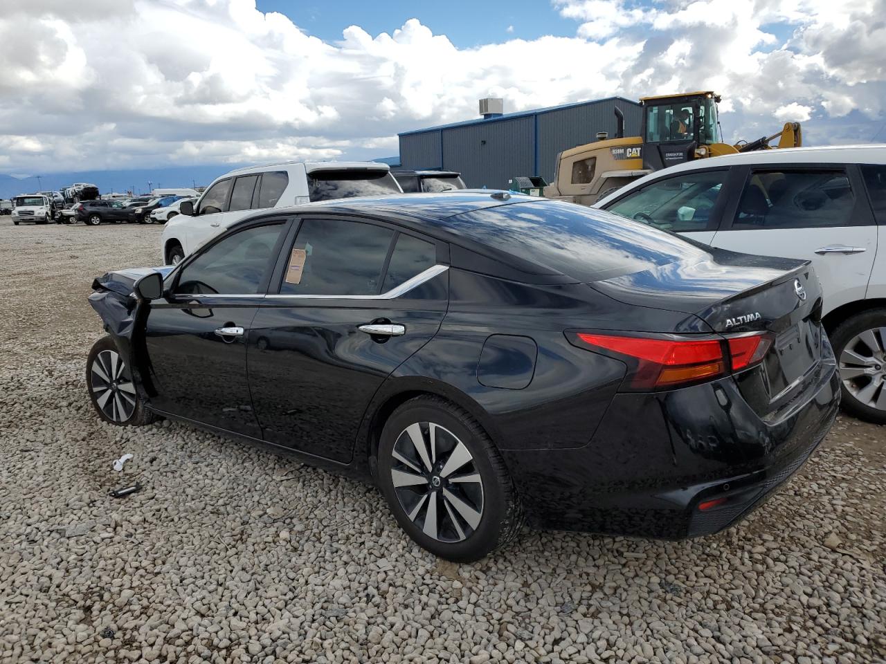 Image 2 of 2021 NISSAN ALTIMA SV 2021 with VIN 1N4BL4DV7MN360104