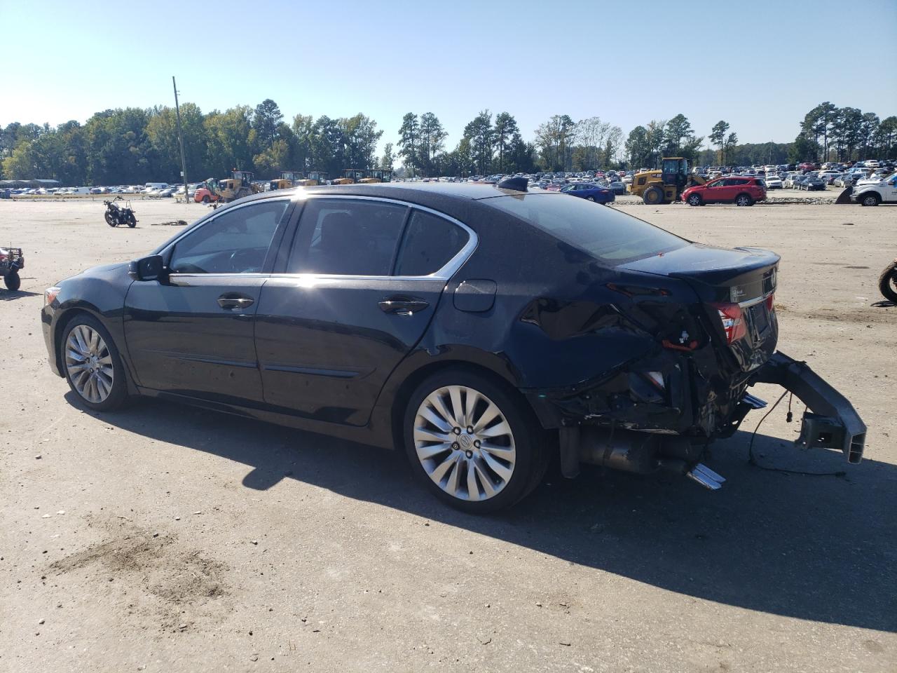 Image 2 of 2014 ACURA RLX ADVANCE 2014 with VIN JH4KC1F92EC001134