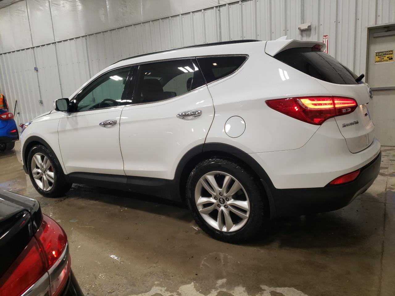 Изображение 2 2015 HYUNDAI SANTA FE SPORT  2015 с VIN 5XYZWDLA0FG239357