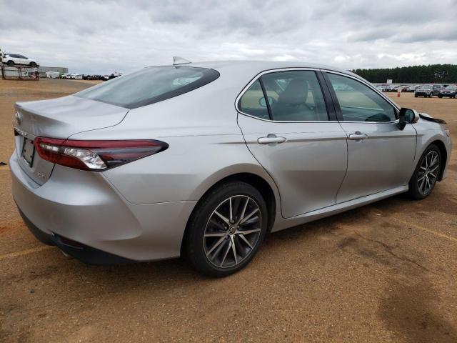 Изображение 3 2021 TOYOTA CAMRY XLE 2021 с VIN 4T1F11AK9MU450172