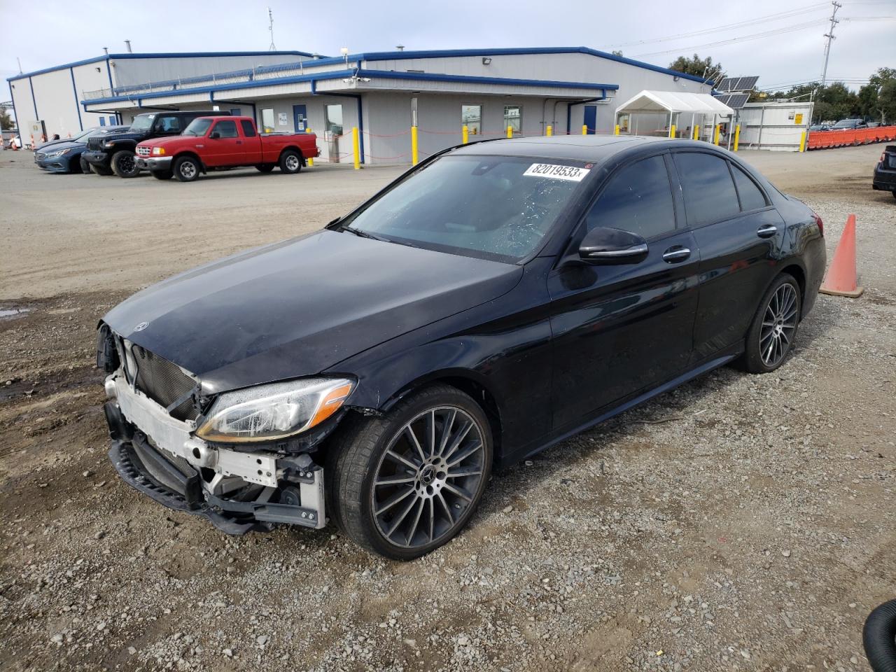 Image 1 of 2018 MERCEDES-BENZ C 300 2018 with VIN 55SWF4JB4JU267188