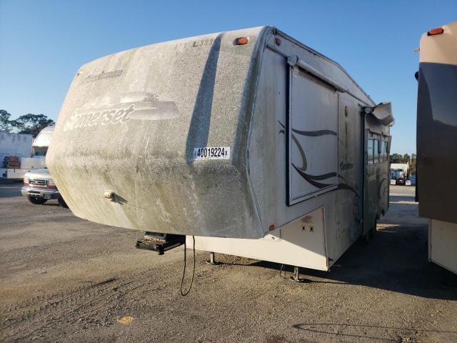 Изображение 2 2002 COACH SOMERSET 2002 с VIN 1TC3B251923038577