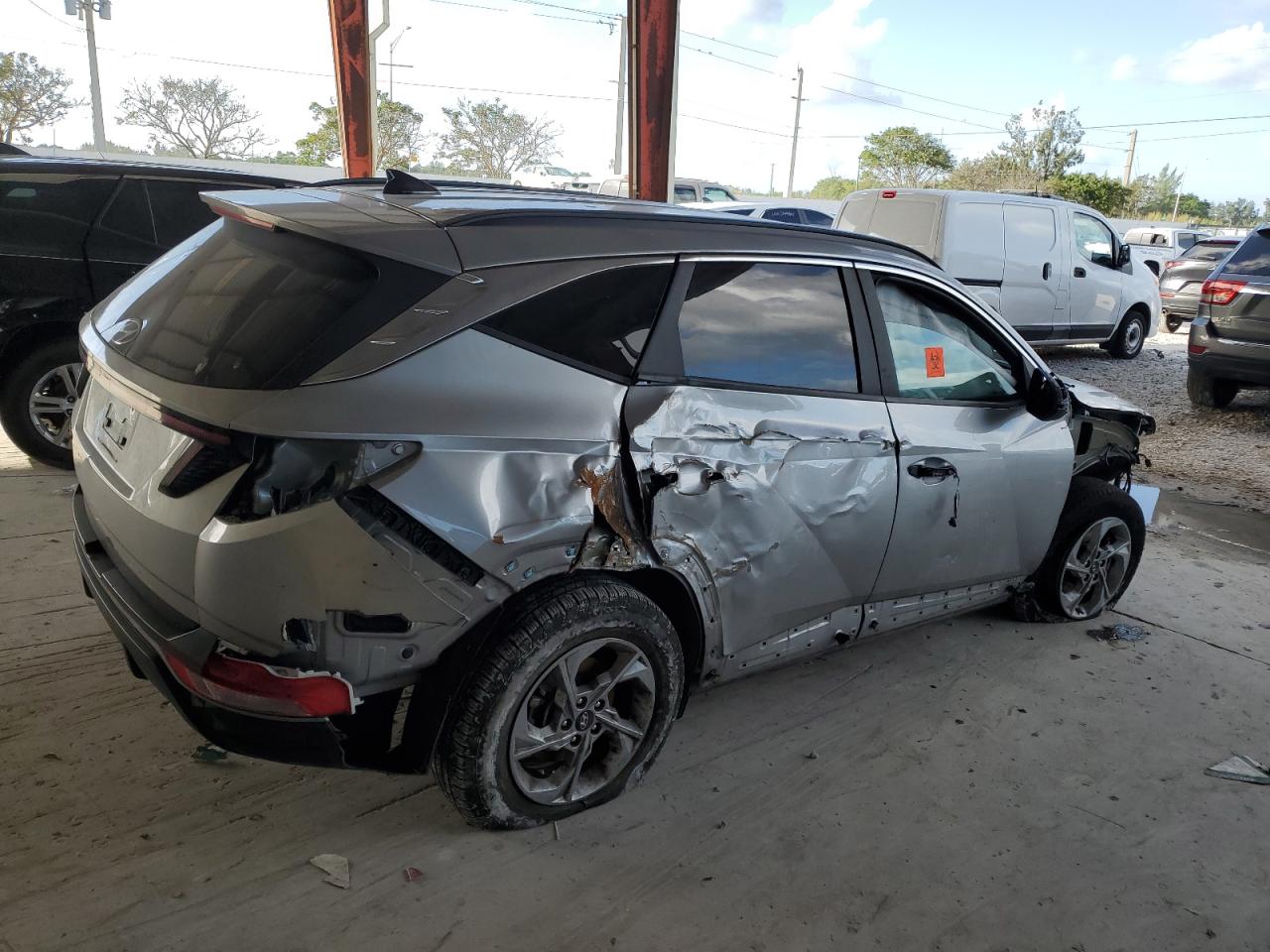 Image 3 of 2022 HYUNDAI TUCSON SEL 2022 with VIN 5NMJB3AE8NH021874