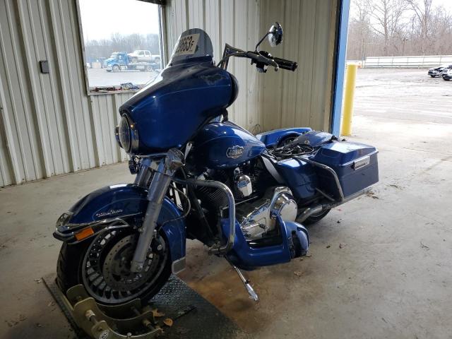 Obraz 2 z 2009 HARLEY-DAVIDSON FLHTCU  2009 z VIN 1HD1FC4179Y656507