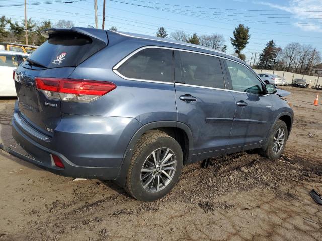 Image 3 of 2017 TOYOTA HIGHLANDER HYBRID 2017 with VIN 5TDJGRFH6HS025852