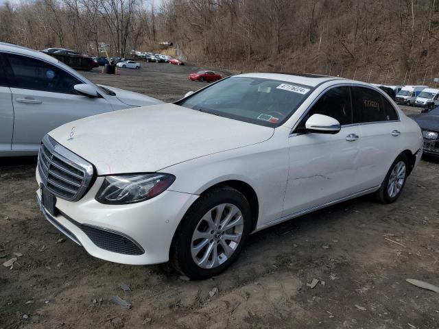 Obraz 1 z 2017 MERCEDES-BENZ E 300 4MATIC 2017 z VIN WDDZF4KB0HA227518