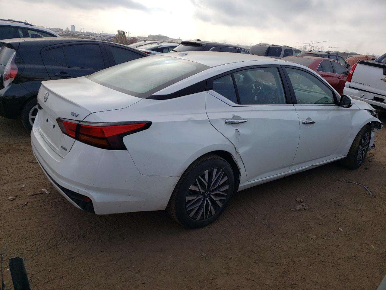 Изображение 3 2023 NISSAN ALTIMA SV 2023 с VIN 1N4BL4DW0PN412718