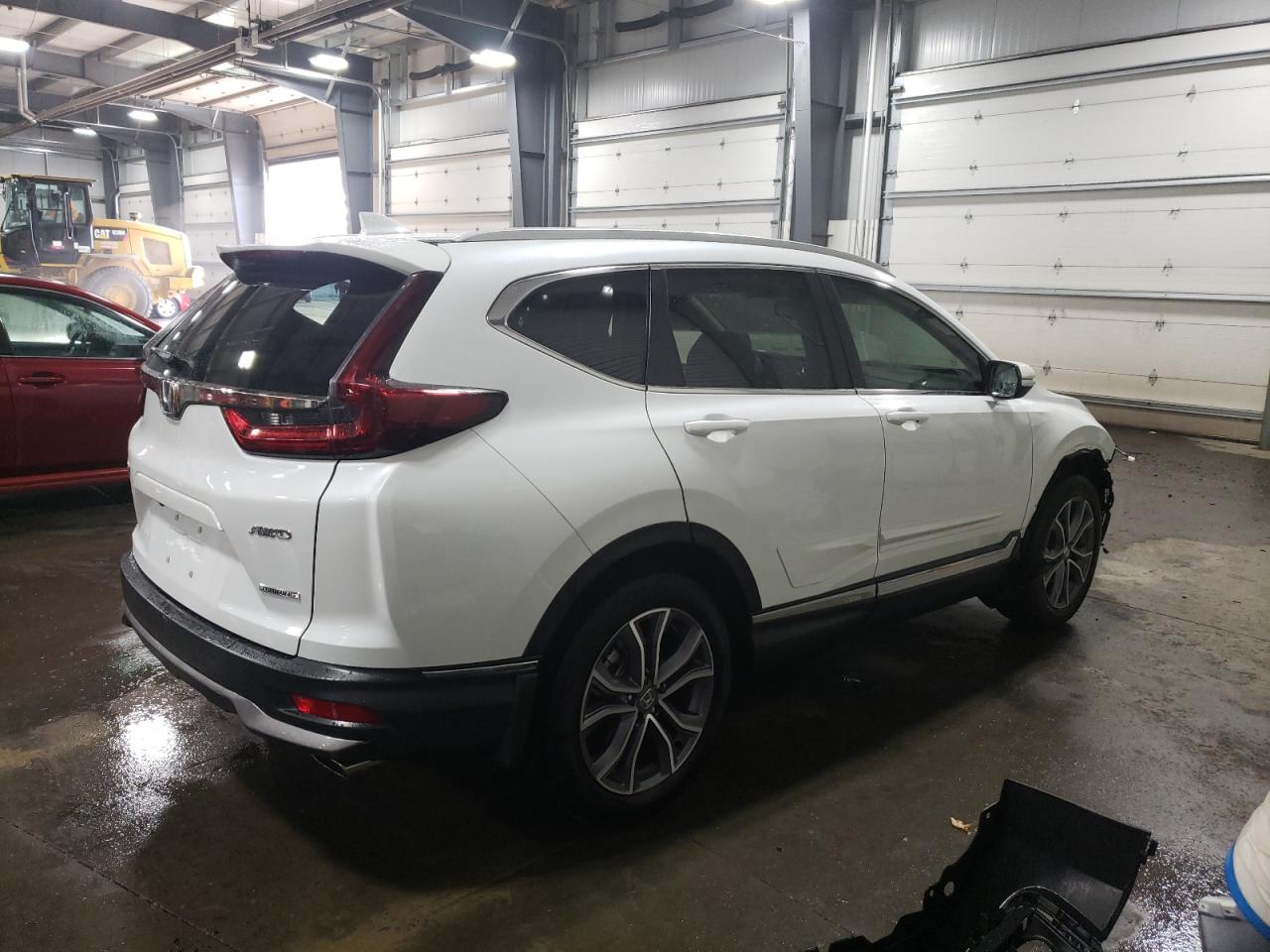 Изображение 3 2022 HONDA CR-V TOURING 2022 с VIN 7FARW2H91NE014622