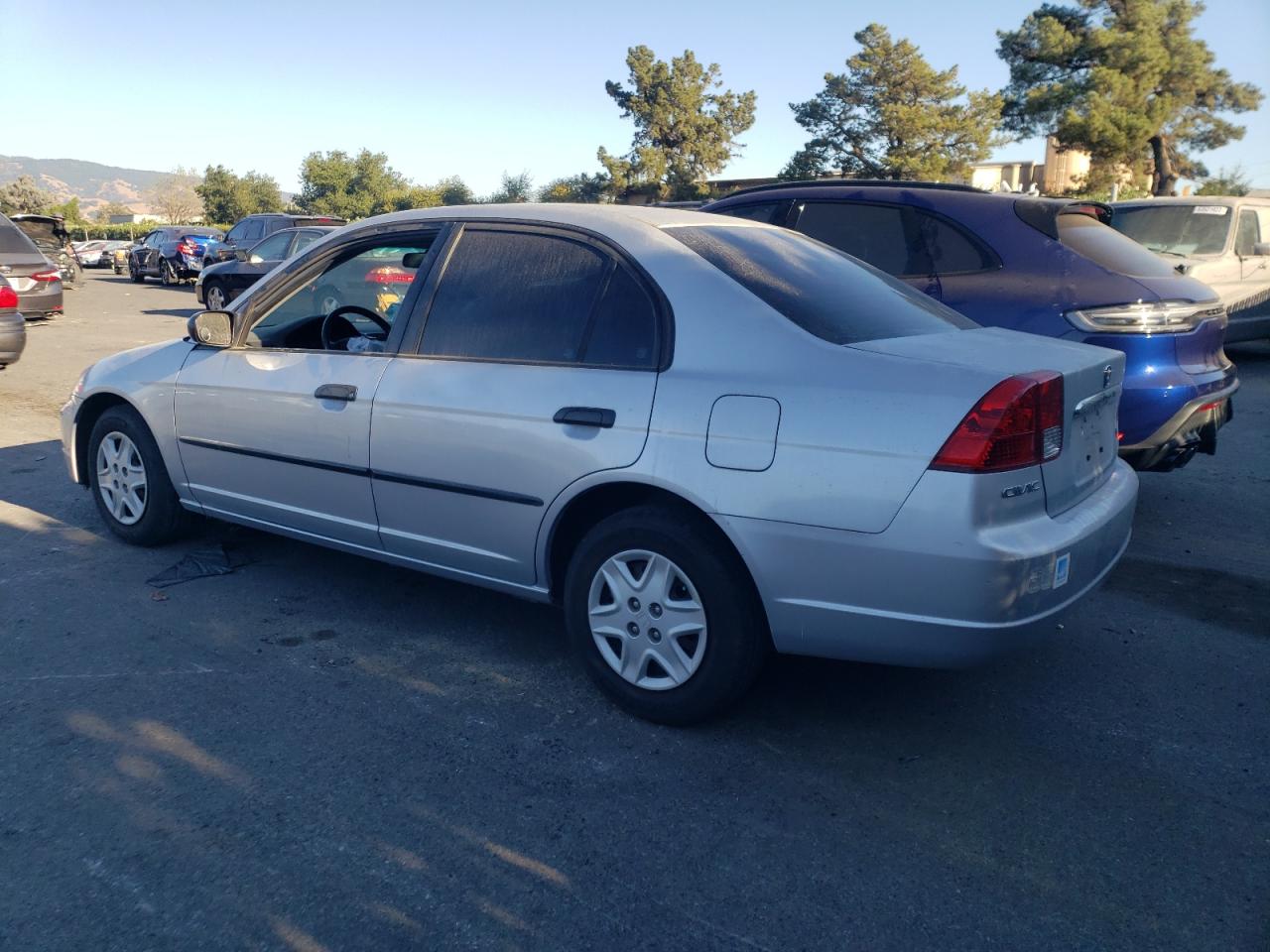 Изображение 2 2003 HONDA CIVIC DX 2003 с VIN 2HGES15133H609317