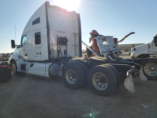 Image 2 of 2015 KENWORTH CONSTRUCTION T680 2015 with VIN 1XKYDP9X9FJ442699