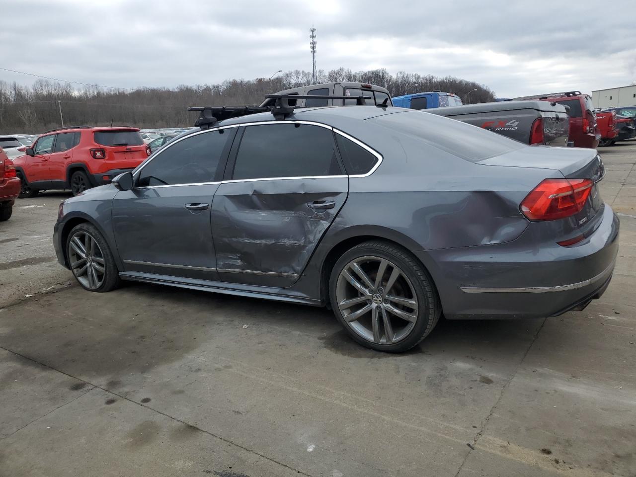 Image 2 of 2016 VOLKSWAGEN PASSAT S 2016 with VIN 1VWAT7A30GC039674