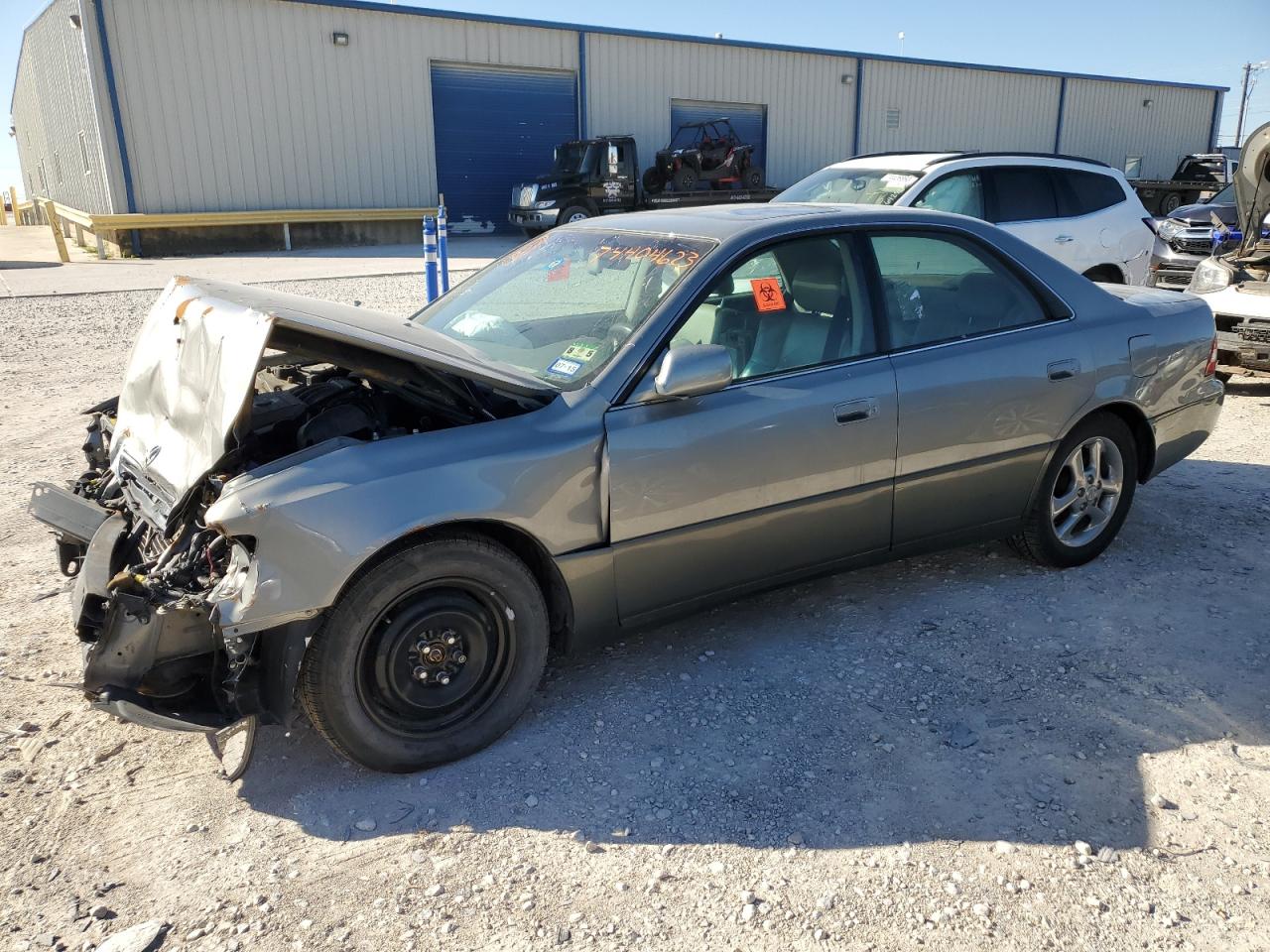 2000 LEXUS ES 300 2000 image