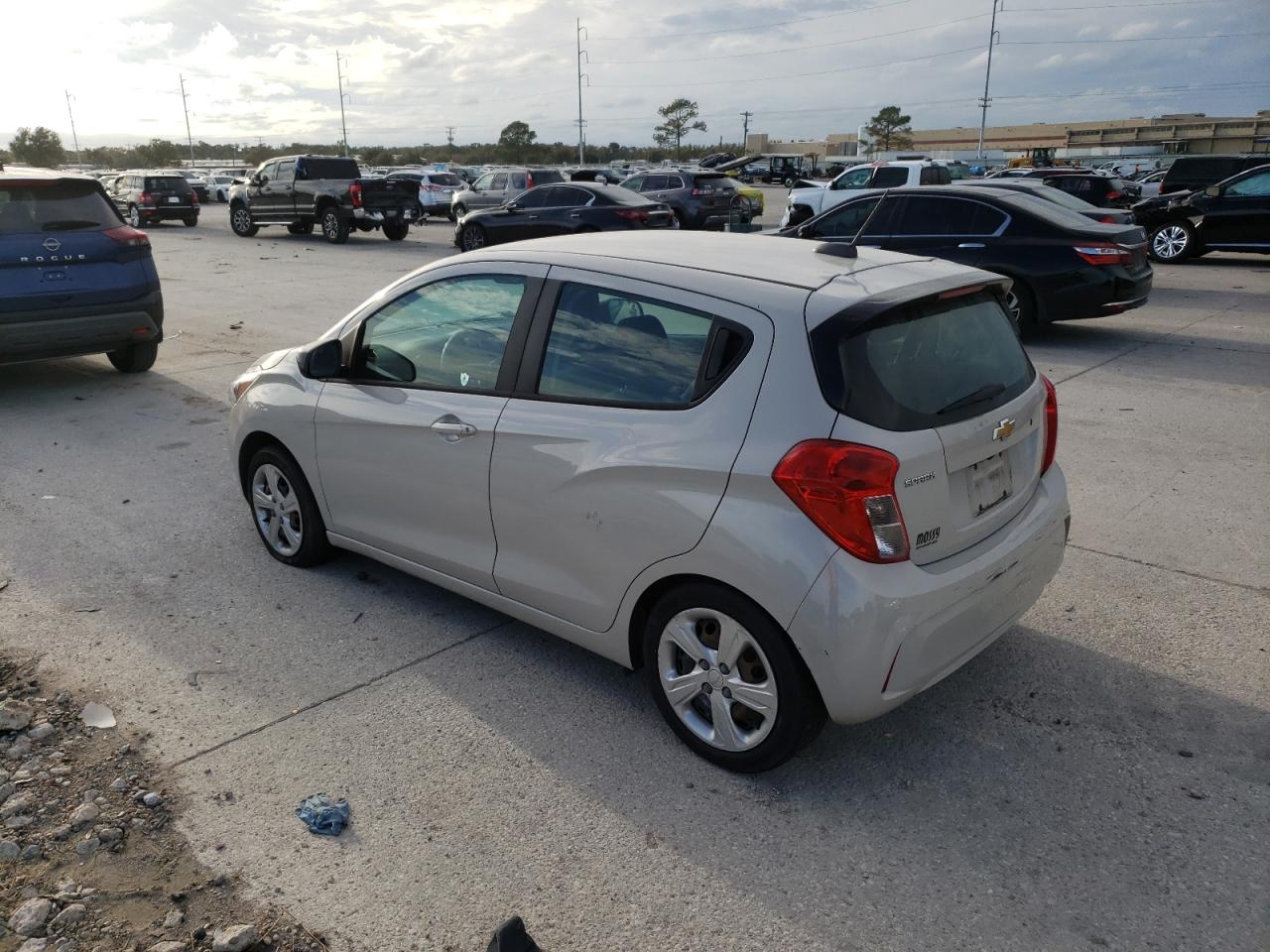 Obraz 2 z 2021 CHEVROLET SPARK LS 2021 z VIN KL8CB6SA0MC715793