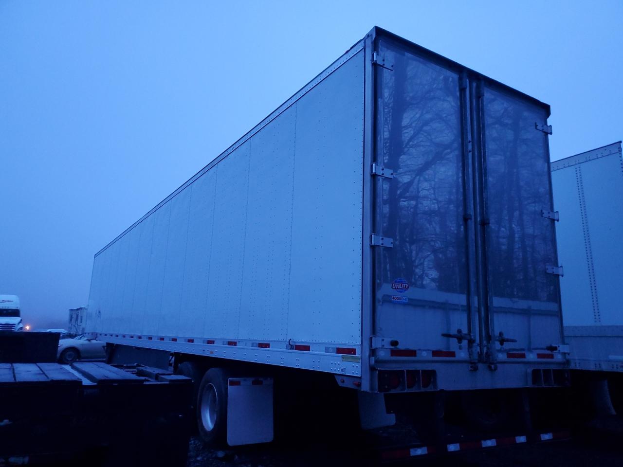 Image 3 of 2022 UTILITY                     TRAILER 2022 with VIN 1UYVS253XN7466310