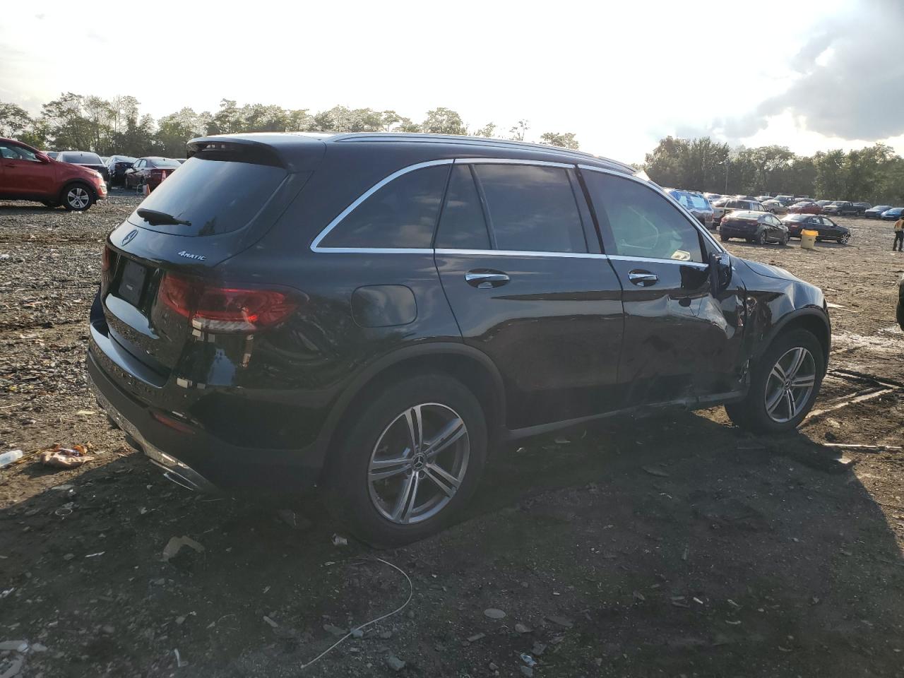 Image 3 of 2021 MERCEDES-BENZ GLC 300 4MATIC 2021 with VIN W1N0G8EB3MV313999