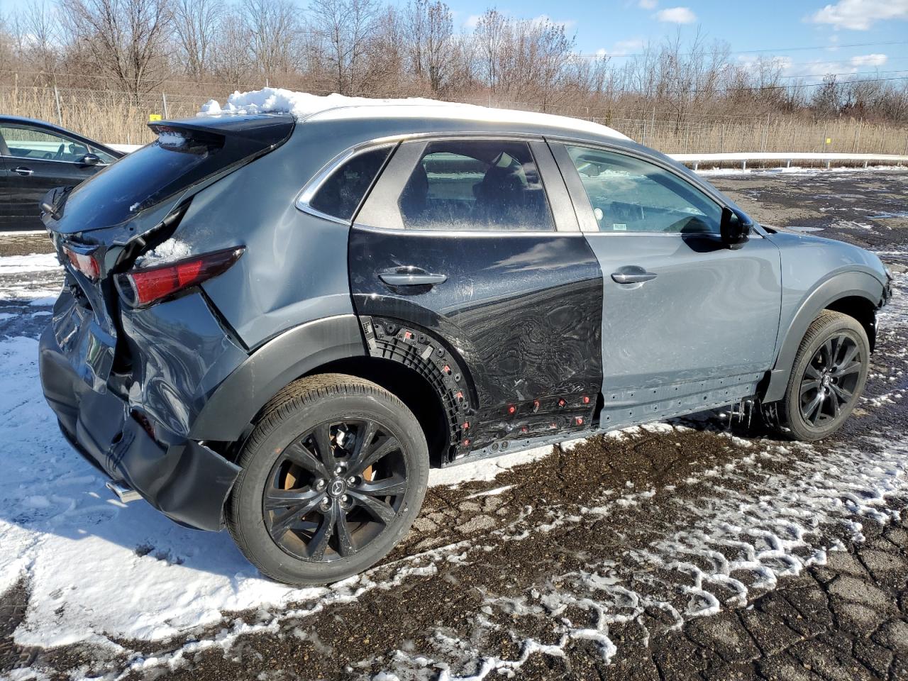 Image 3 of 2023 MAZDA CX-30 PREFERRED 2023 with VIN 3MVDMBCM3PM532008