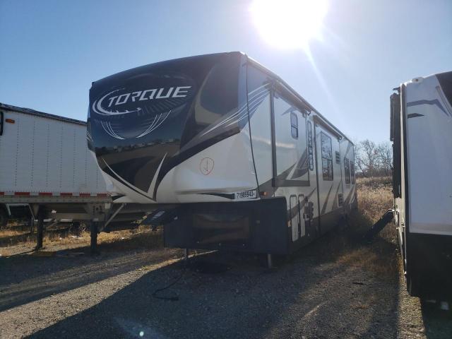 Image 2 of 2020 HEART LAND TORQUE 2020 with VIN 5SFCG4326LE417611