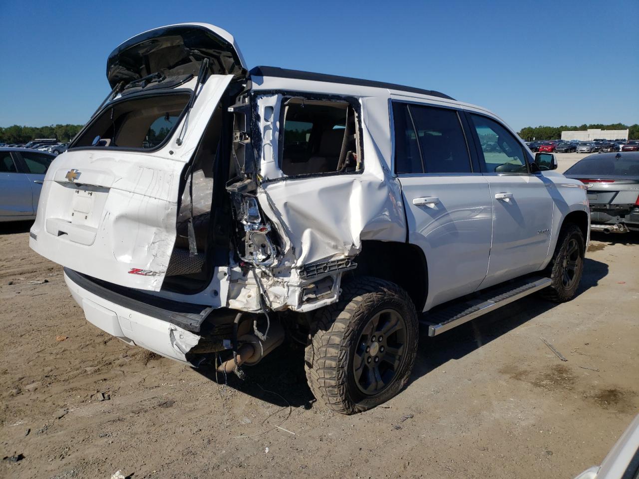 Obraz 3 z 2015 CHEVROLET TAHOE K1500 LT 2015 z VIN 1GNSKBKC7FR654656