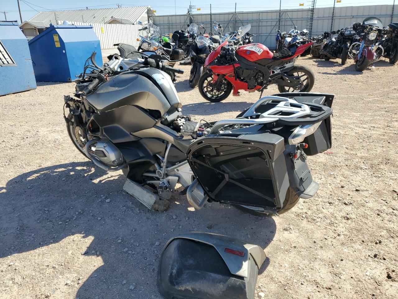 Image 3 of 2016 BMW R1200 RT 2016 with VIN WB10A1306GZ194826