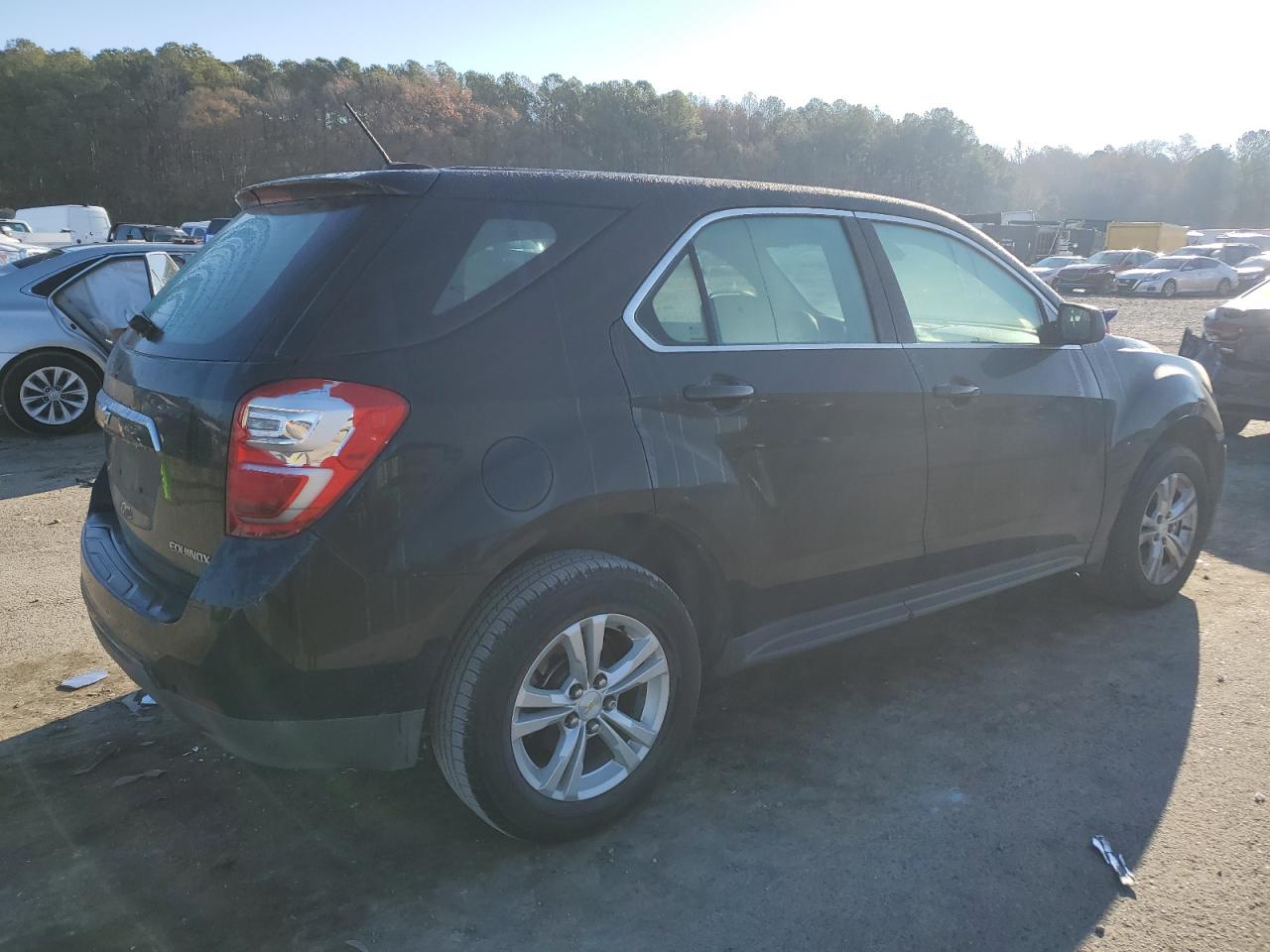 Image 3 of 2016 CHEVROLET EQUINOX LS 2016 with VIN 2GNALBEK5G1113045