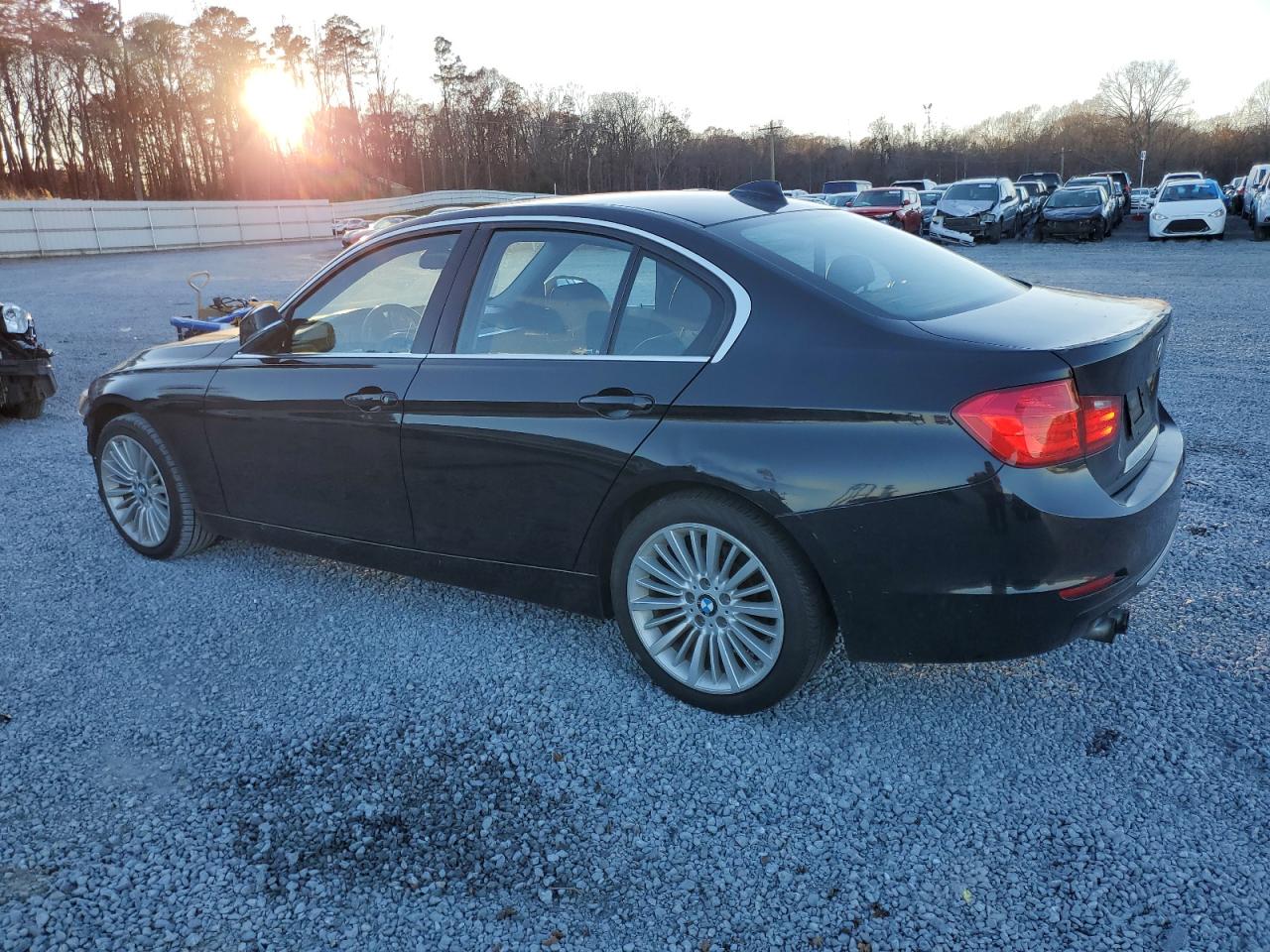Obraz 2 z 2012 BMW 328 I 2012 z VIN WBA3A5G54CNP15652