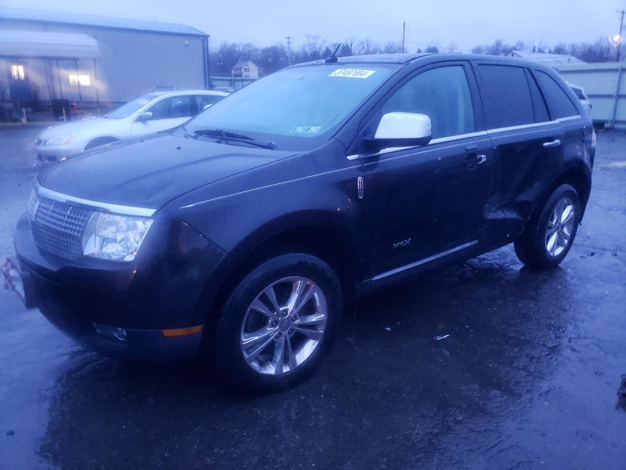 Image 1 of 2010 LINCOLN MKX  2010 with VIN 2LMDJ8JC4ABJ32961