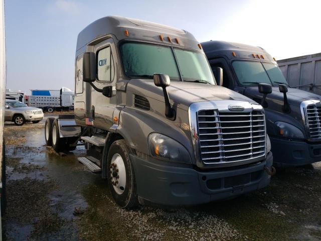 2017 FREIGHTLINER CASCADIA 113  2017 image