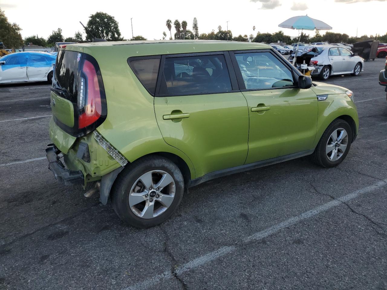 Obraz 3 z 2018 KIA SOUL  2018 z VIN KNDJN2A27J7892323