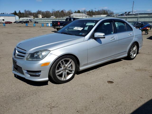 Obraz 1 z 2012 MERCEDES-BENZ C 300 4MATIC 2012 z VIN WDDGF8BB3CR227280