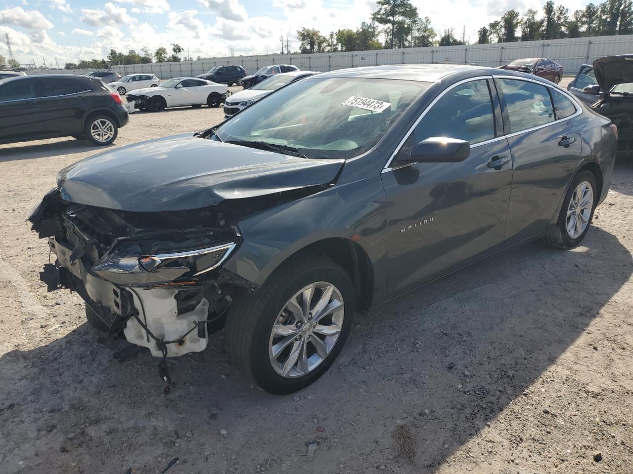 Image 1 of Chevrolet Malibu Lt 2019 with VIN 1G1ZD5ST4KF220220