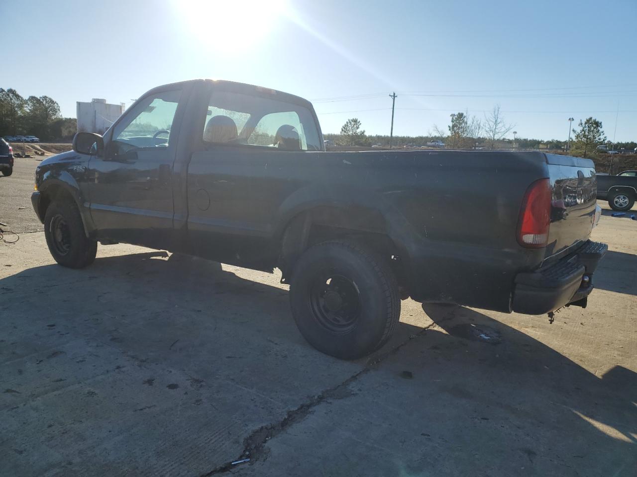 Image 2 of 2002 FORD F250 SUPER DUTY 2002 with VIN 1FTNF20LX2EC27809