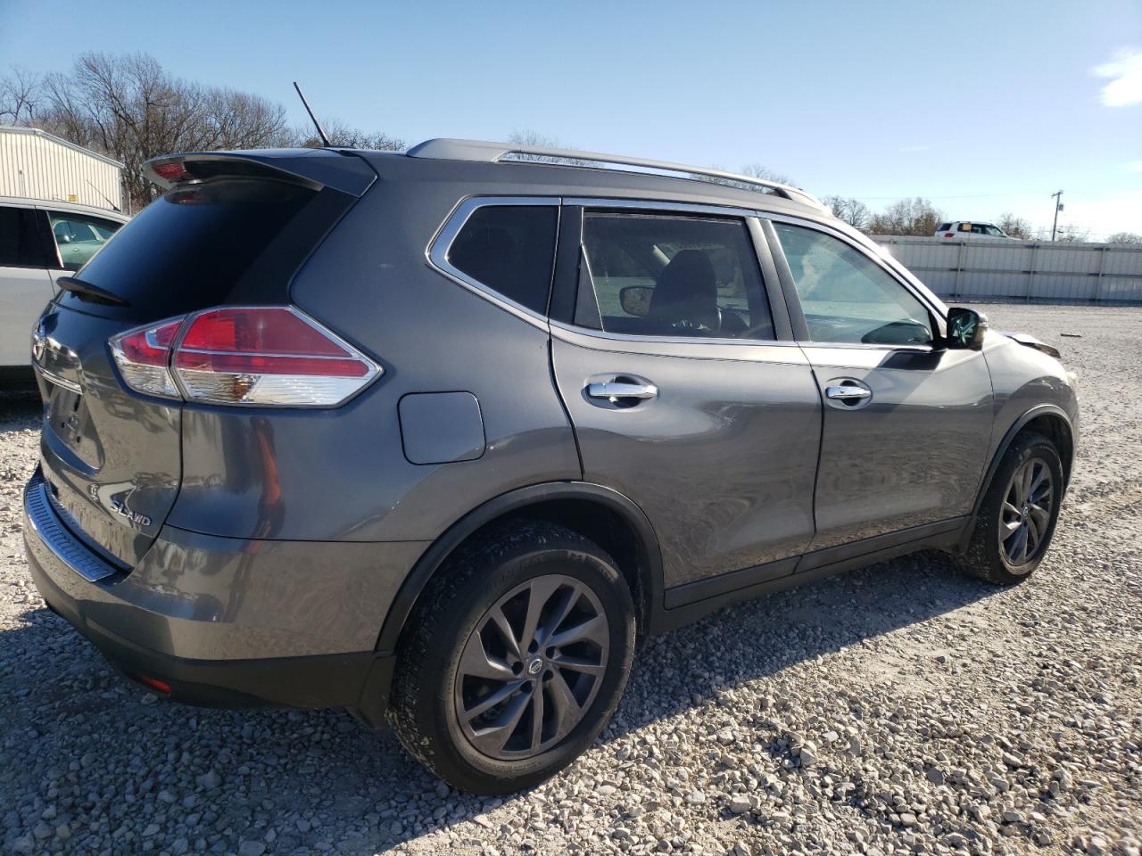 Obraz 3 z 2016 NISSAN ROGUE S 2016 z VIN 5N1AT2MV8GC857443