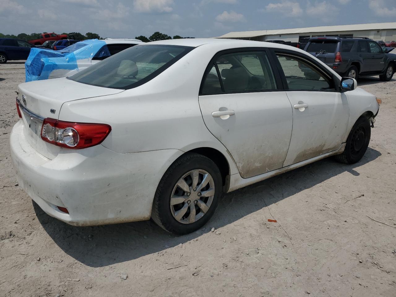 Изображение 3 2011 TOYOTA COROLLA BASE 2011 с VIN JTDBU4EEXB9150186
