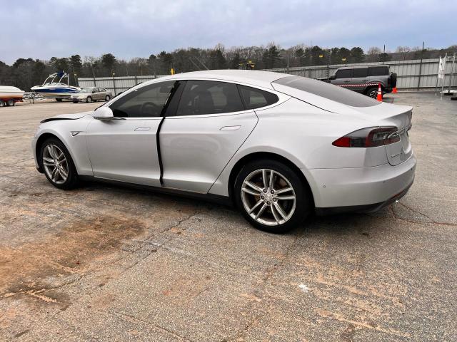 Изображение 2 2015 TESLA MODEL S  2015 с VIN 5YJSA1E17FF111670