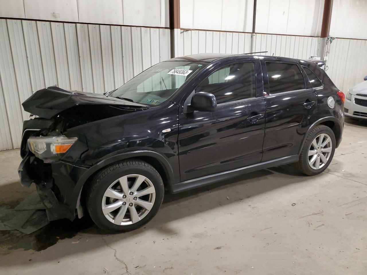 Obraz 2014 MITSUBISHI OUTLANDER SPORT ES 2014