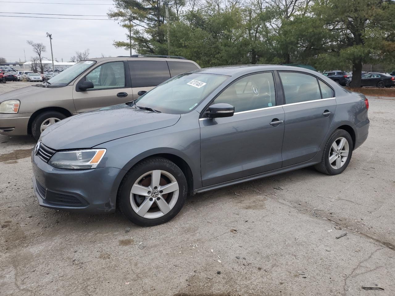 Image 1 of 2013 VOLKSWAGEN JETTA TDI 2013 with VIN 3VWLL7AJ5DM293429