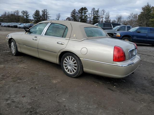 Изображение 2 2004 LINCOLN TOWN CAR EXECUTIVE 2004 с VIN 1LNHM81W54Y625490