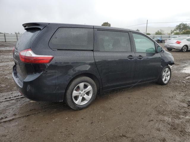 Obraz 3 z 2016 TOYOTA SIENNA  2016 z VIN 5TDZK3DC8GS713906