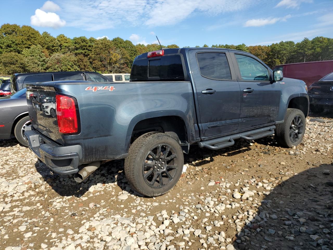 Image 3 of 2020 CHEVROLET COLORADO LT 2020 with VIN 1GCPTCE16L1157958