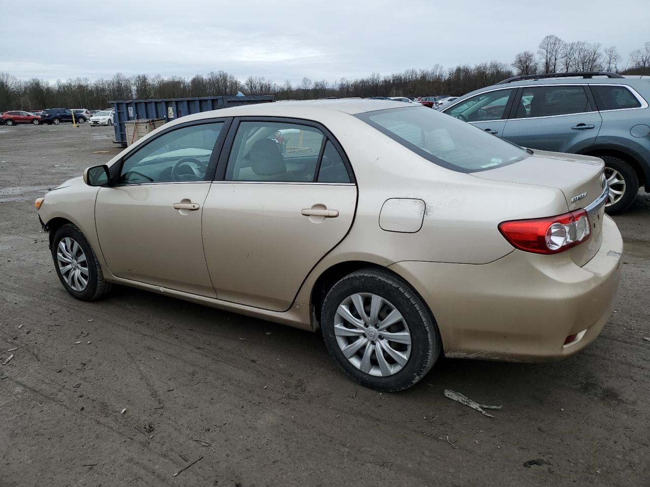 Image 2 of 2013 TOYOTA COROLLA BASE 2013 with VIN 5YFBU4EE7DP085598