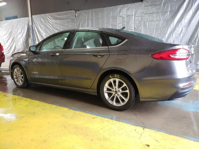 Image 2 of 2019 FORD FUSION SE 2019 with VIN 3FA6P0LU3KR199834