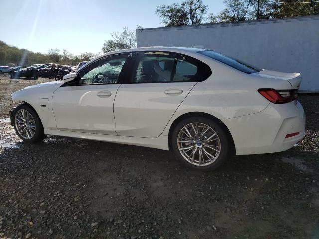 Изображение 2 2023 BMW 330XE  2023 с VIN 3MW39FS03P8D21255