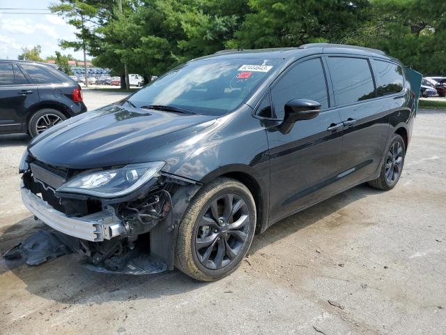 Image 1 of 2019 CHRYSLER PACIFICA LIMITED 2019 with VIN 2C4RC1GG1KR746876