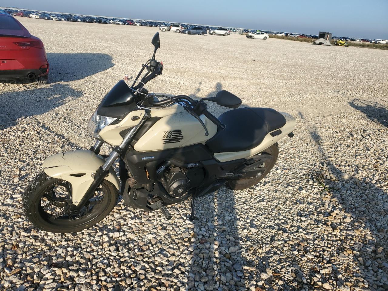 Изображение 2 2014 HONDA CTX700 N 2014 с VIN JH2RC6807EK000845