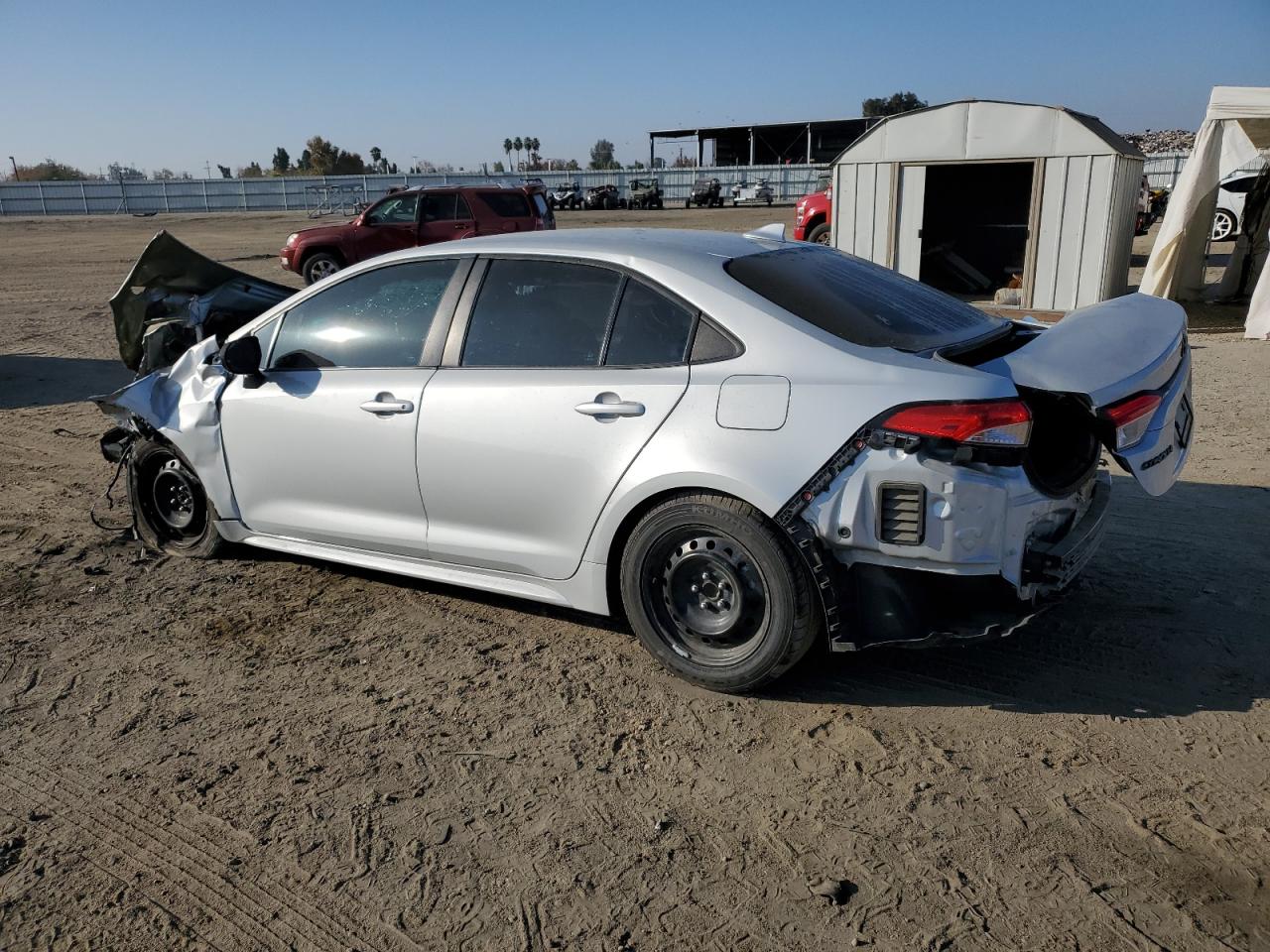 Изображение 2 2020 TOYOTA COROLLA LE 2020 с VIN 5YFEPRAE4LP095527