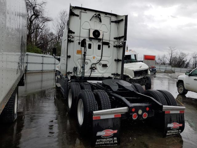 Image 3 of 2017 FREIGHTLINER CASCADIA 125  2017 with VIN 3AKJGLDR3HSHV7415