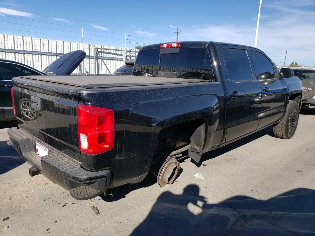 Obraz 3 z 2017 CHEVROLET SILVERADO K1500 LTZ 2017 z VIN 3GCUKSEC0HG444125
