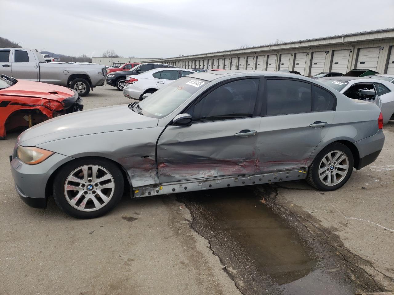 Image 1 of 2007 BMW 328 XI 2007 with VIN WBAVC93517KX55131