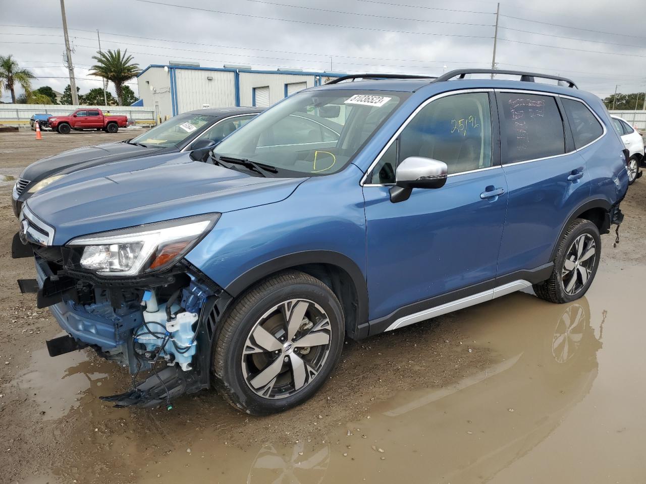 Изображение 1 2020 SUBARU FORESTER TOURING 2020 с VIN JF2SKAXCXLH559510